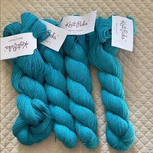 Knit Picks Lace Weight Alpaca Cloud Yarn - Vibrant Blue (4 skeins)
